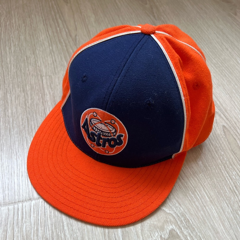 Mens Houston Astros vintage Cooperstown collection SnapBack hat size 8